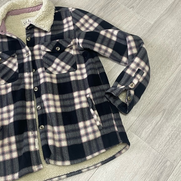 Soho Flannel Cozy Lined Jacket - Picture 6 of 11
